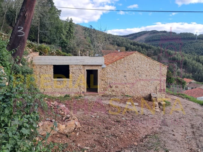 Moradia T2 para Venda em Cumeeira