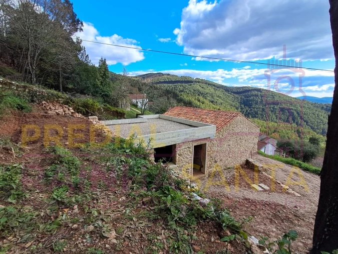 Moradia T2 para Venda em Cumeeira Foto 3