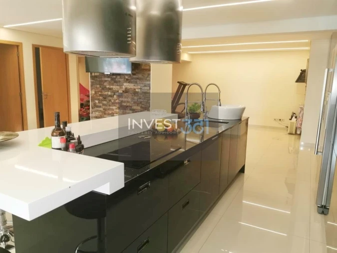 Moradia T5 para Venda em Moledo e Cristelo Foto 31