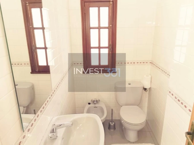 Moradia T5 para Venda em Moledo e Cristelo Foto 19