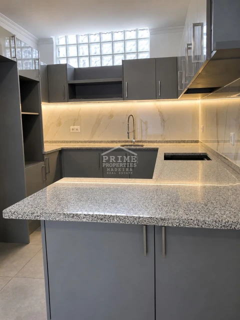 Moradia T3 para Venda em Funchal (Santa Luzia)