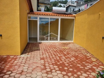 Moradia T3 para Venda em Funchal (Santa Luzia)