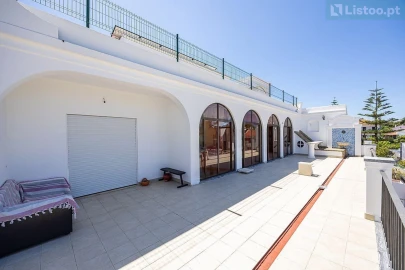 Moradia T5 para Venda em Caparica e Trafaria