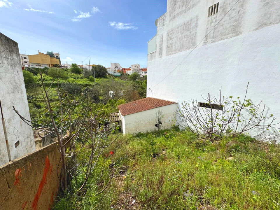 Terreno para Venda em Lagos (São Sebastião e Santa Maria) Foto 4