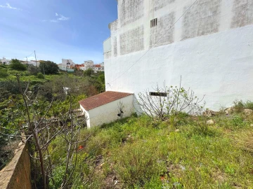 Terreno para Venda em Lagos (São Sebastião e Santa Maria)
