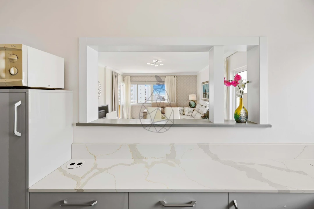 Apartamento T2 para Venda em Portimão Foto 24