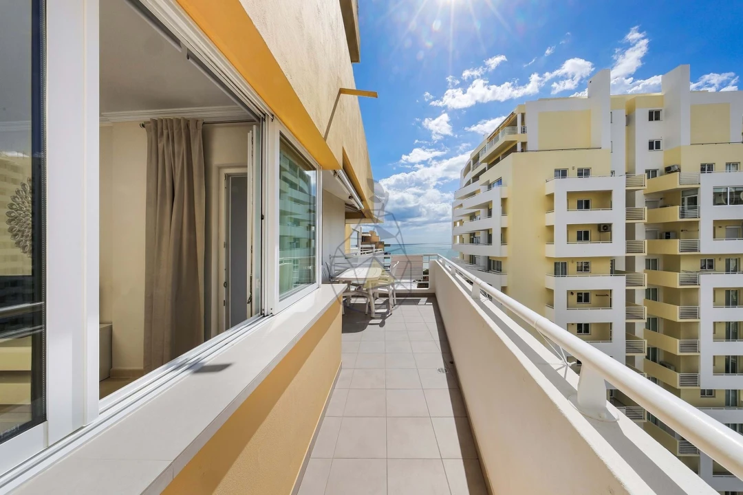 Apartamento T2 para Venda em Portimão Foto 37