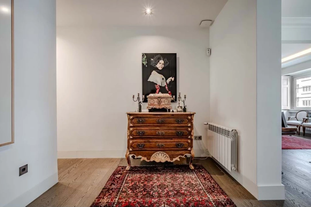 Apartamento T6 para Venda em Santo António Foto 19