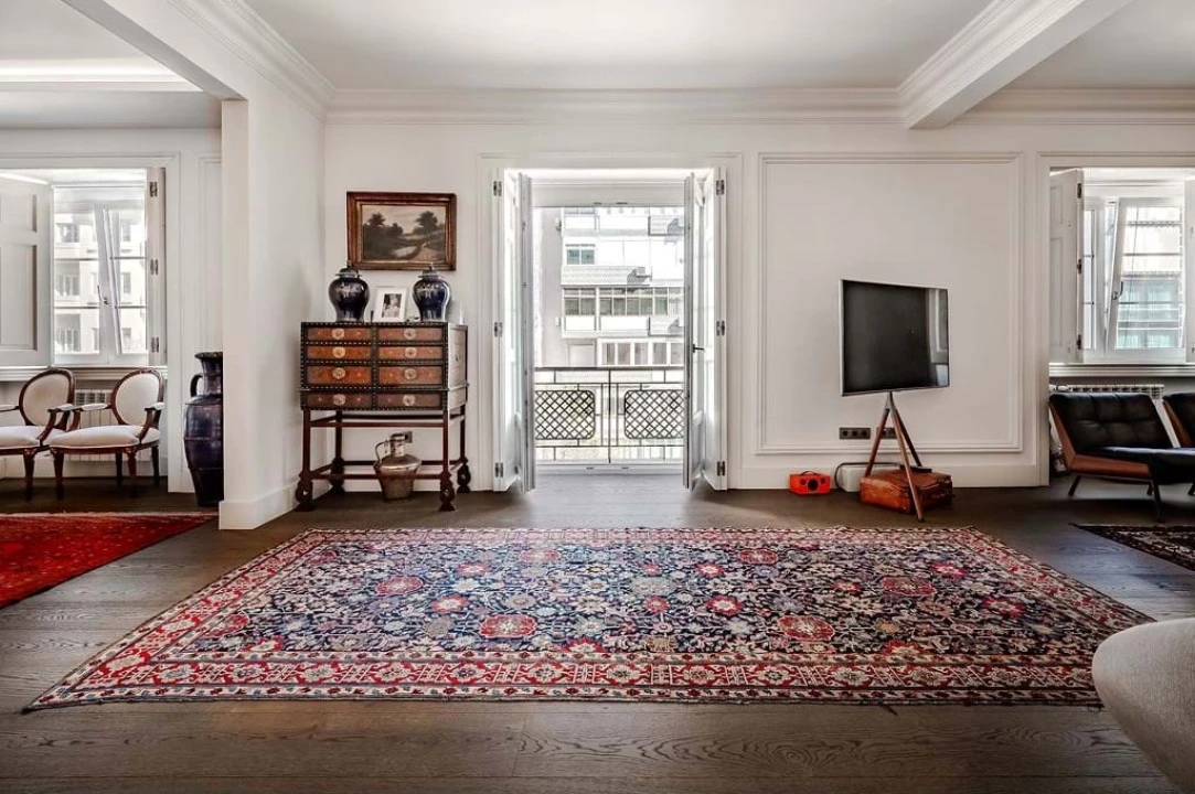 Apartamento T6 para Venda em Santo António Foto 6