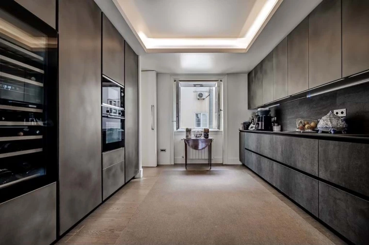 Apartamento T6 para Venda em Santo António Foto 17