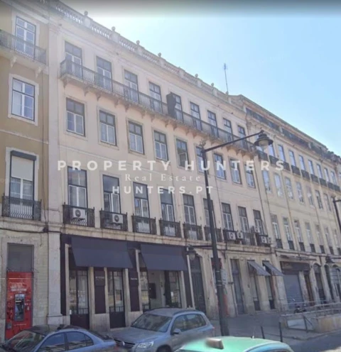 Negócio para Arrendamento em Estrela