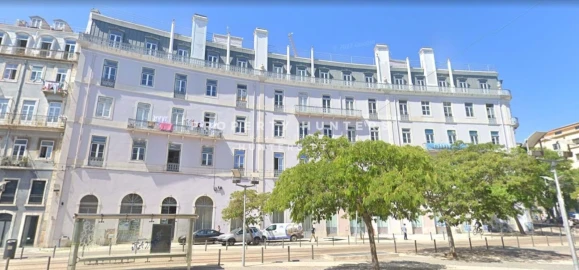 Negócio para Arrendamento em Estrela