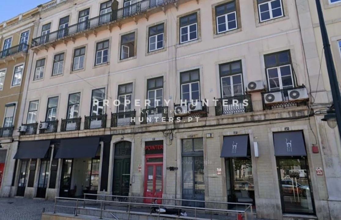 Negócio para Arrendamento em Estrela Foto 1