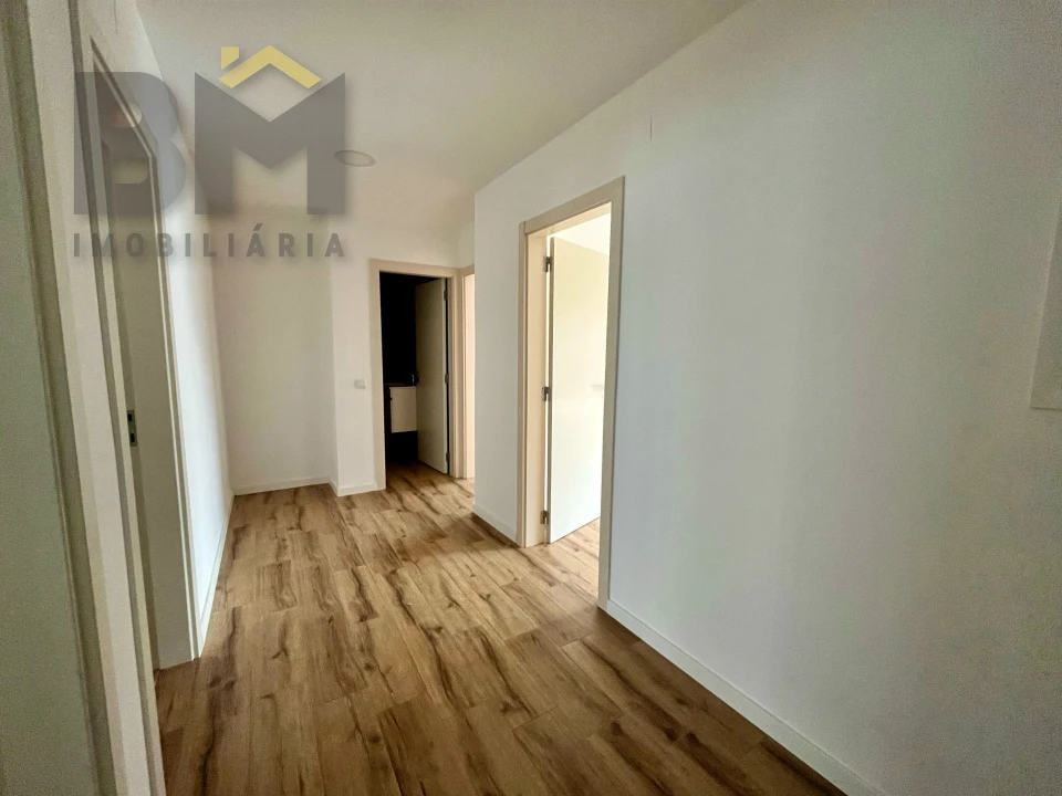 Apartamento T2 para Arrendamento em Castelo Branco Foto 6