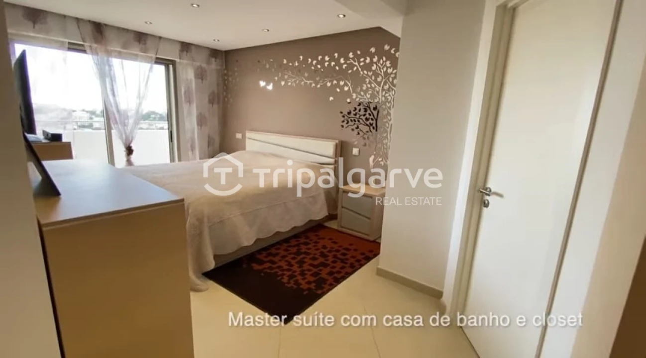 Apartamento T0 para Venda em Portimão Foto 29