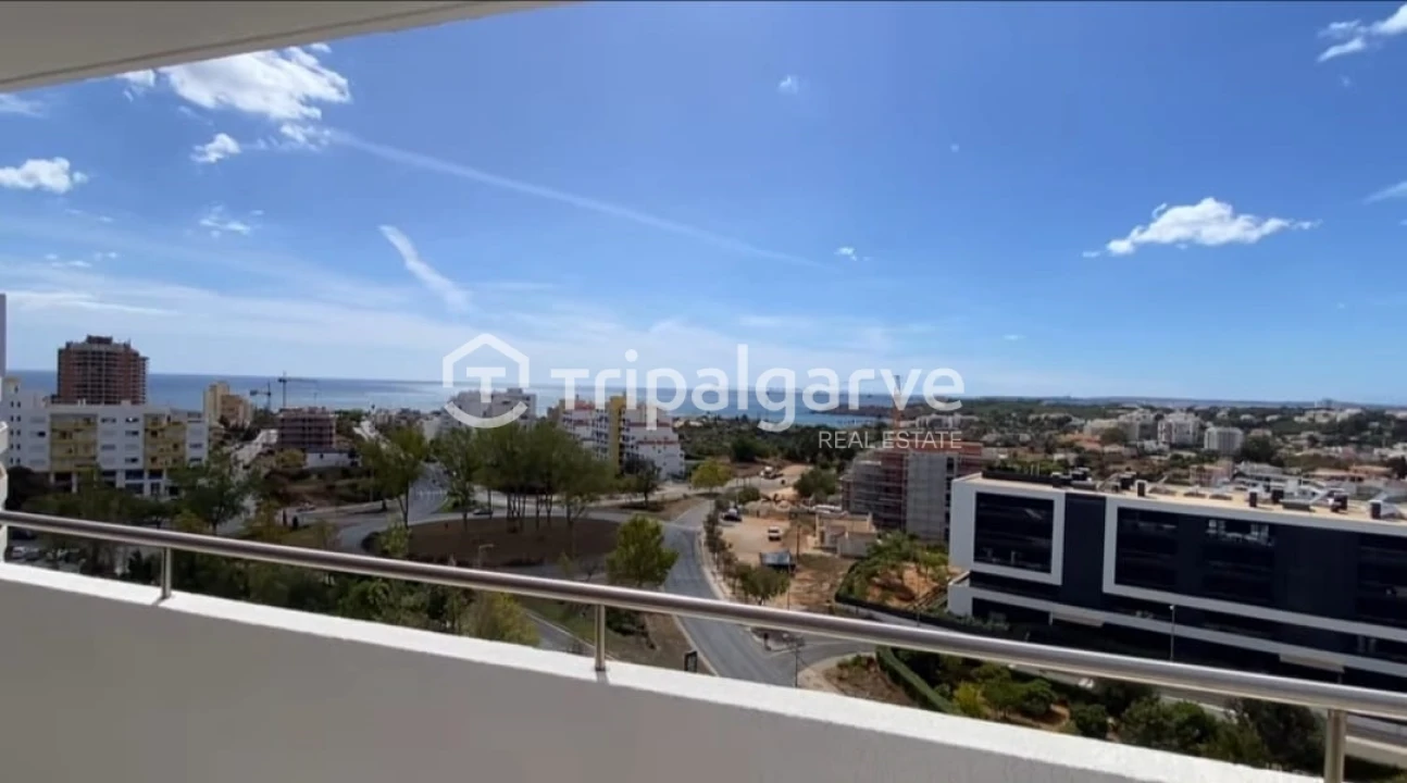 Apartamento T0 para Venda em Portimão Foto 4
