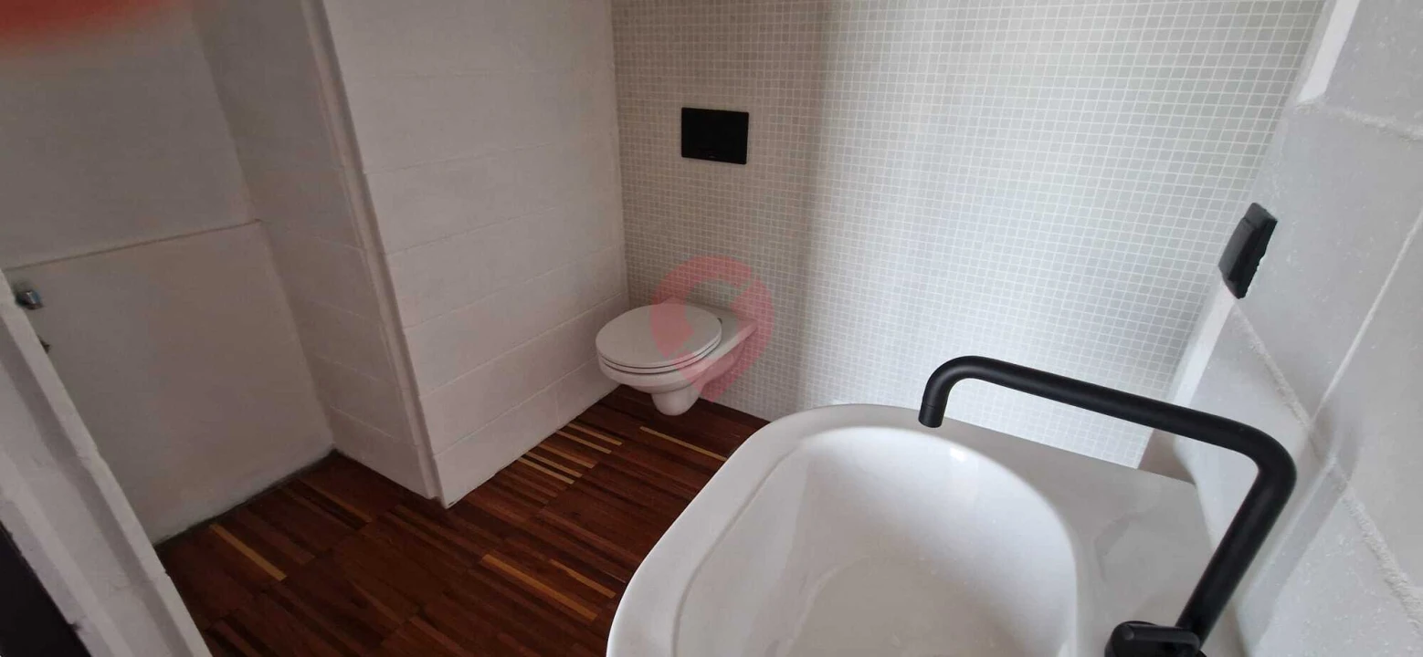 Apartamento T2 para Venda em Paranhos Foto 11