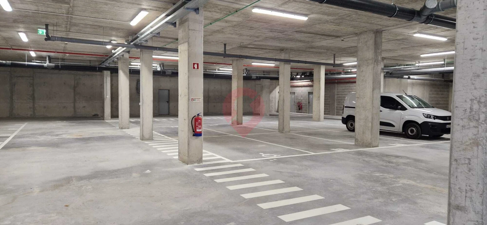 Apartamento T2 para Venda em Paranhos Foto 12