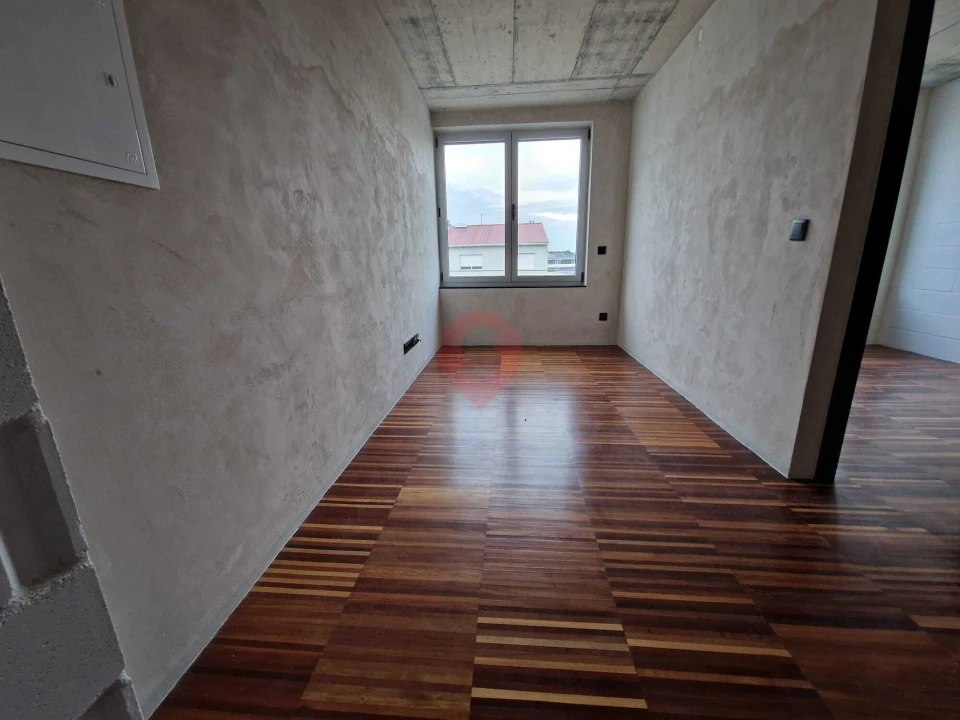 Apartamento T2 para Venda em Paranhos Foto 7
