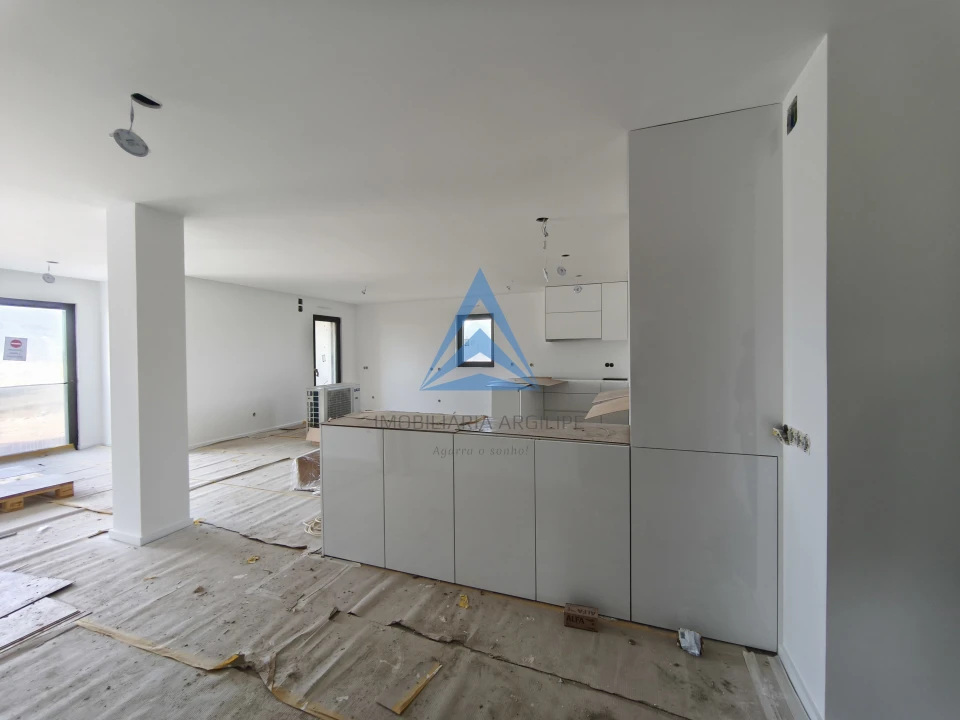 Apartamento T3 para Venda em Pataias e Martingança Foto 2