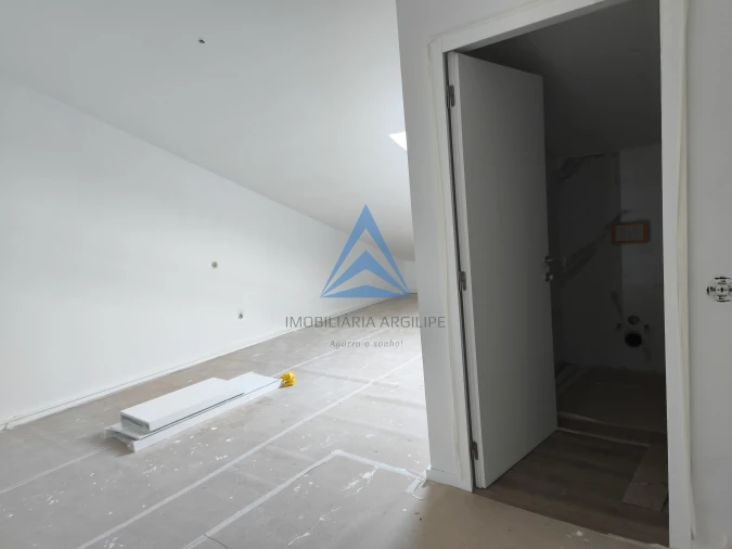 Apartamento T1 para Venda em Pataias e Martingança Foto 7
