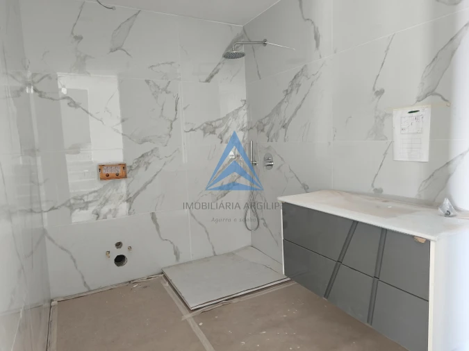 Apartamento T1 para Venda em Pataias e Martingança Foto 5