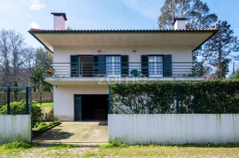 Moradia T3 para Venda em Venade e Azevedo Foto 44