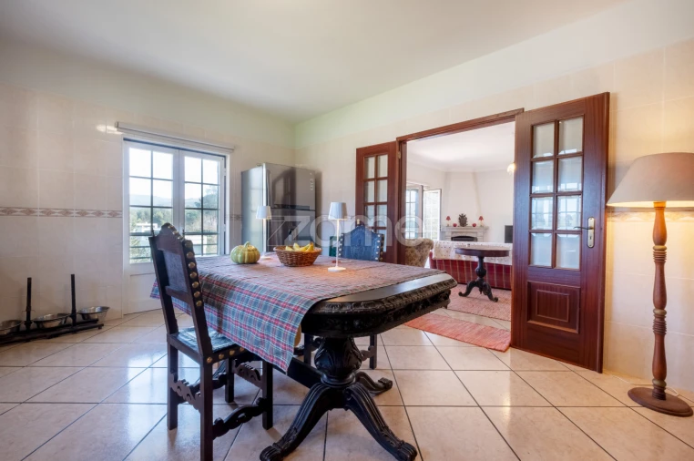 Moradia T3 para Venda em Venade e Azevedo Foto 16