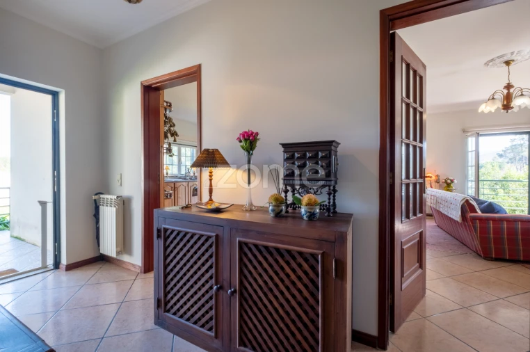 Moradia T3 para Venda em Venade e Azevedo Foto 3