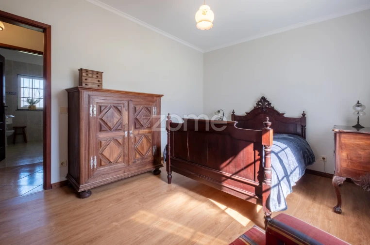 Moradia T3 para Venda em Venade e Azevedo Foto 25