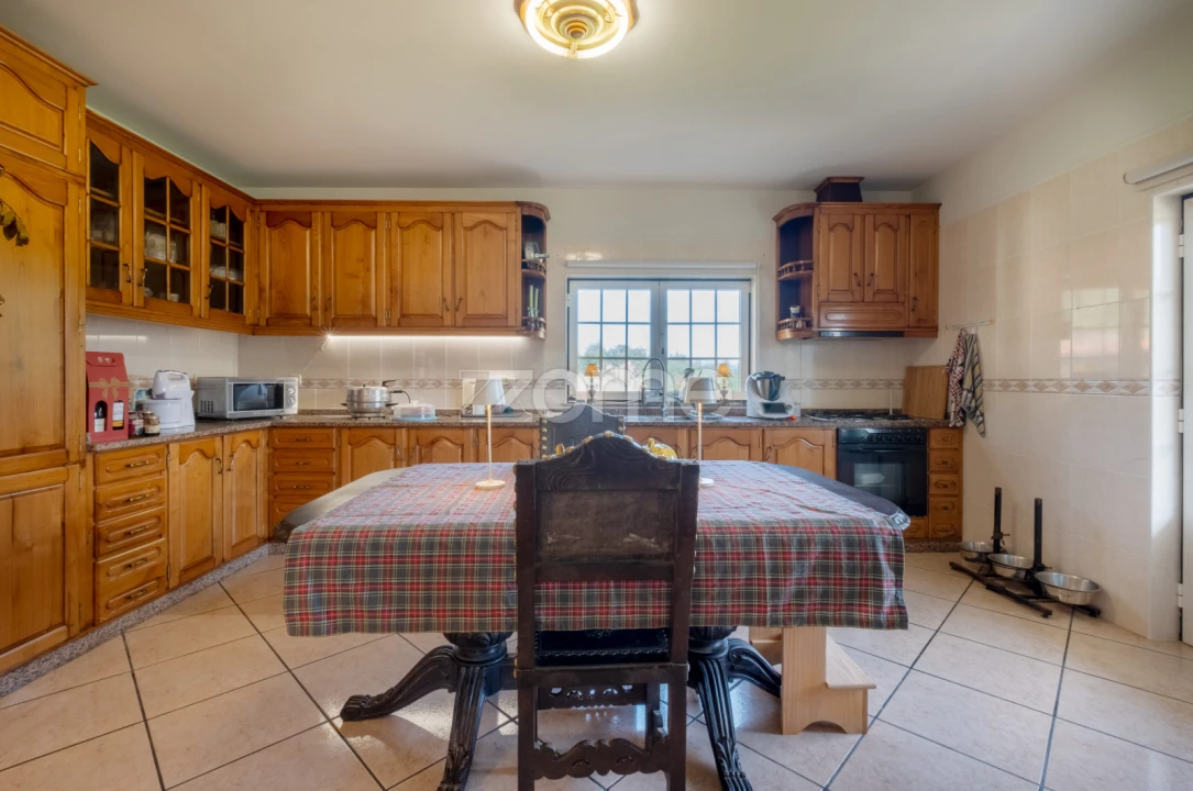 Moradia T3 para Venda em Venade e Azevedo Foto 6