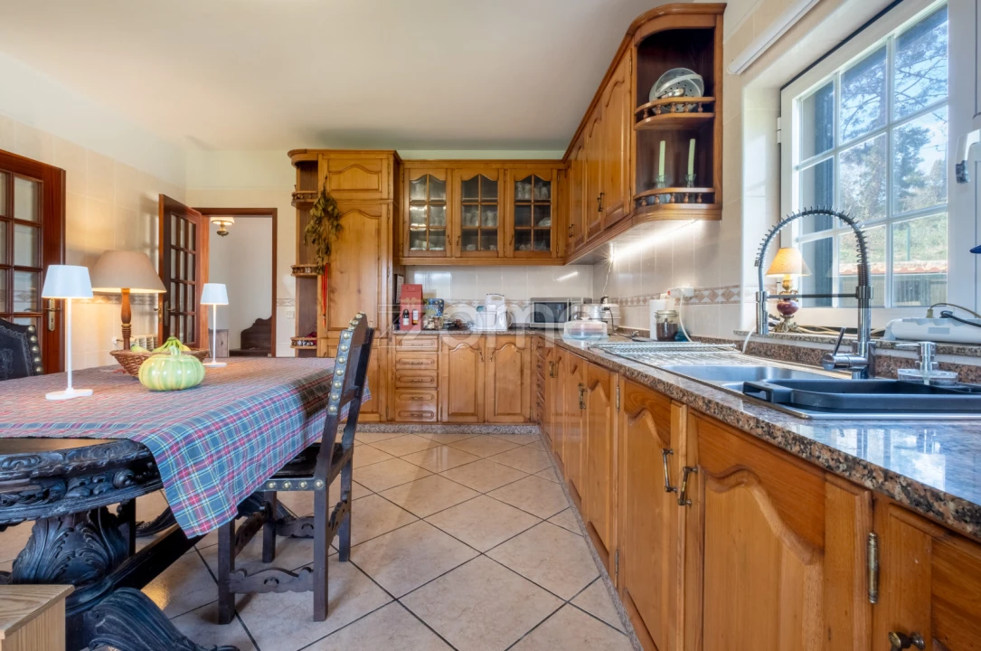 Moradia T3 para Venda em Venade e Azevedo Foto 5