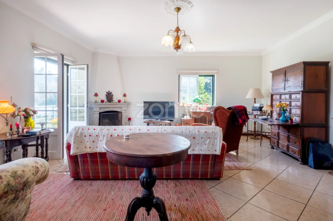 Moradia T3 para Venda em Venade e Azevedo Foto 9