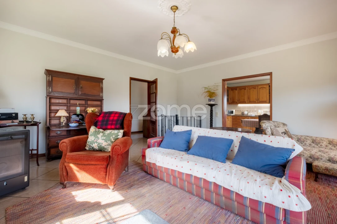 Moradia T3 para Venda em Venade e Azevedo Foto 11