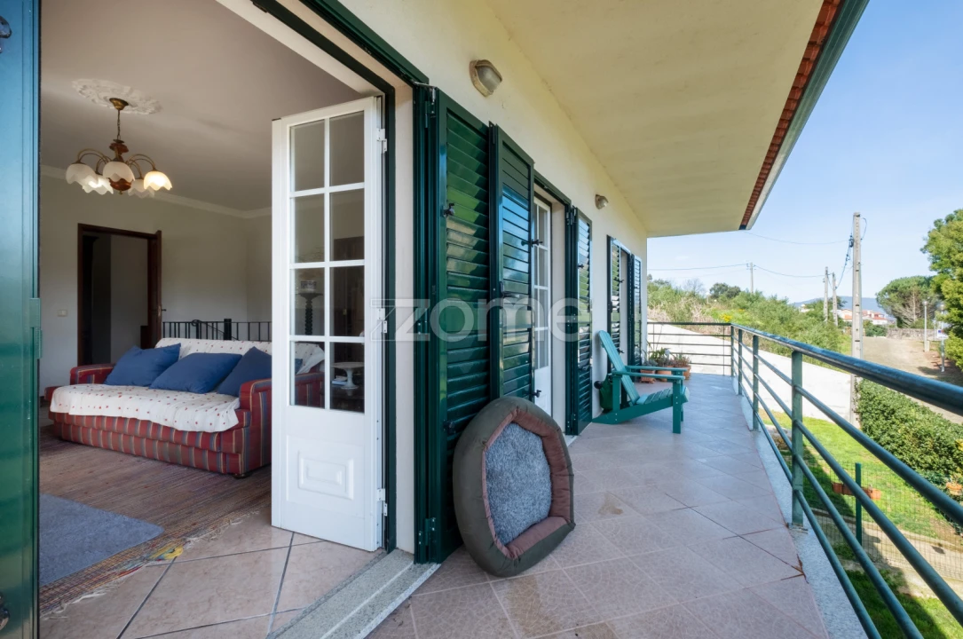 Moradia T3 para Venda em Venade e Azevedo Foto 13