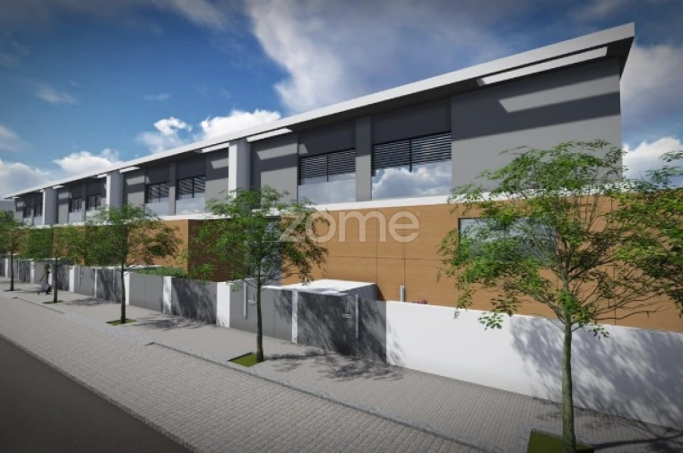 Moradia T3 para Venda em Aguas Santas Foto 4