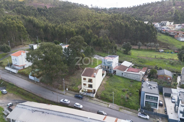 Terreno para Venda em Alfena Foto 13