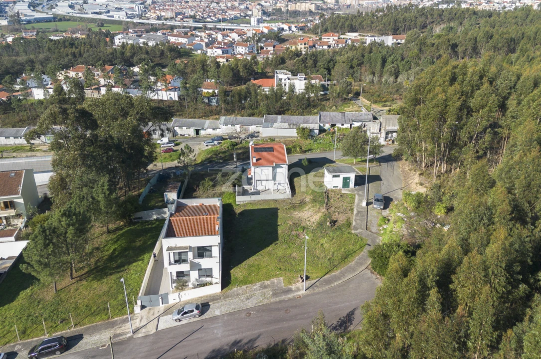 Terreno para Venda em Alfena Foto 7