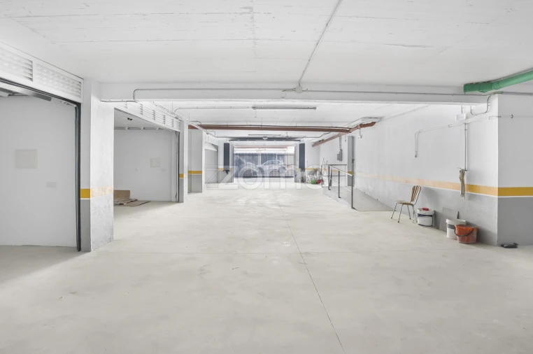 Apartamento T3 para Venda em Carcavelos e Parede Foto 34