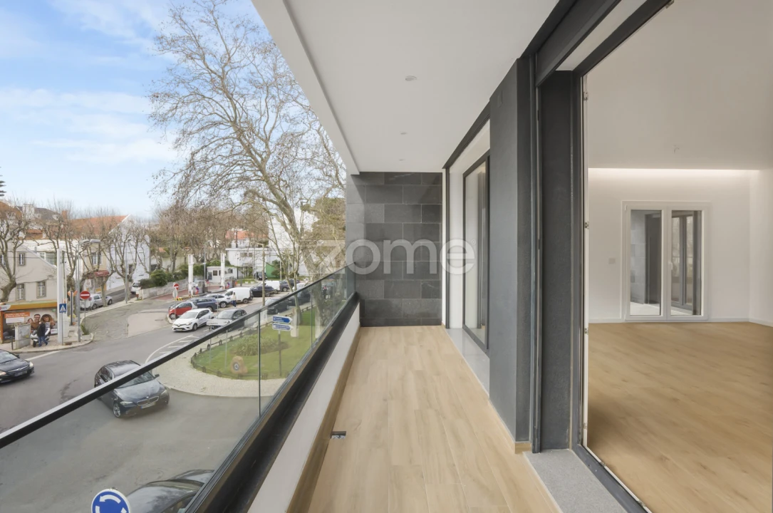 Apartamento T3 para Venda em Carcavelos e Parede Foto 1