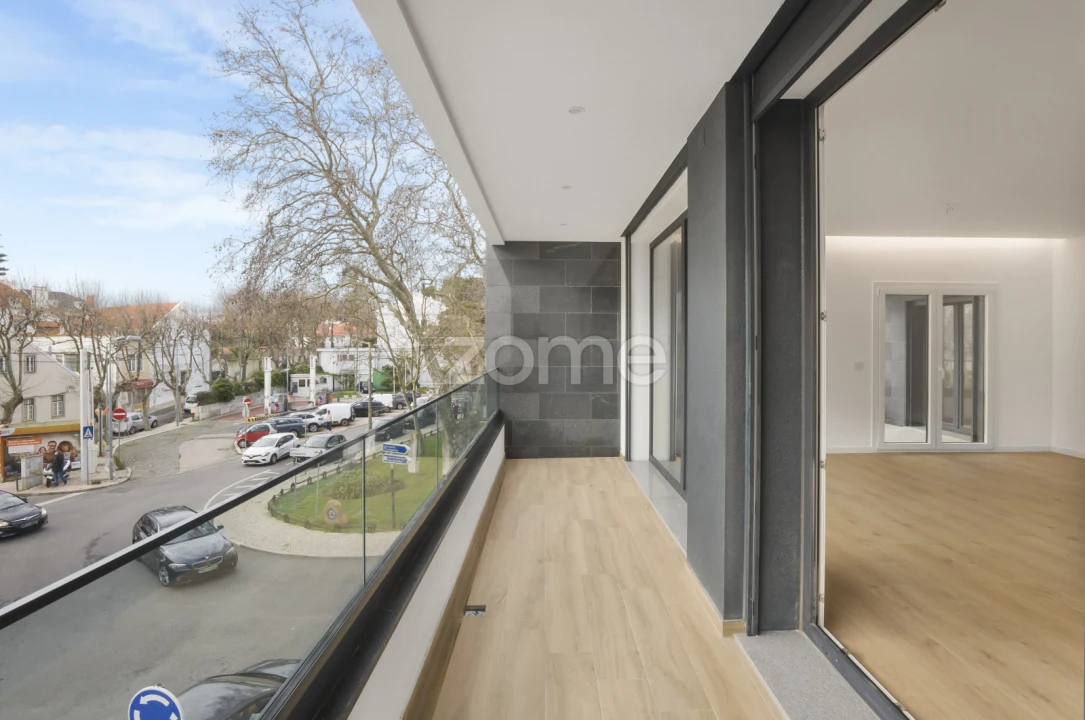 Apartamento T3 para Venda em Carcavelos e Parede Foto 1