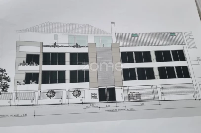 Apartamento T3 para Venda em Carcavelos e Parede