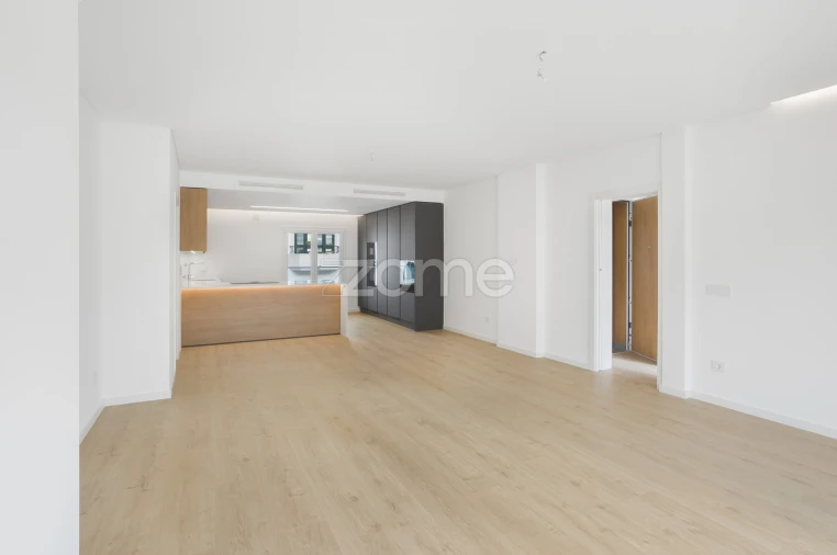 Apartamento T3 para Venda em Carcavelos e Parede Foto 8