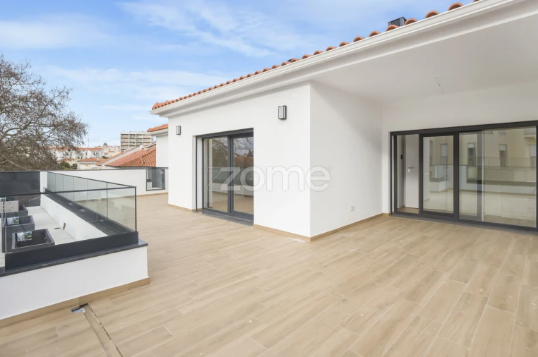 Apartamento T3 para Venda em Carcavelos e Parede Foto 5