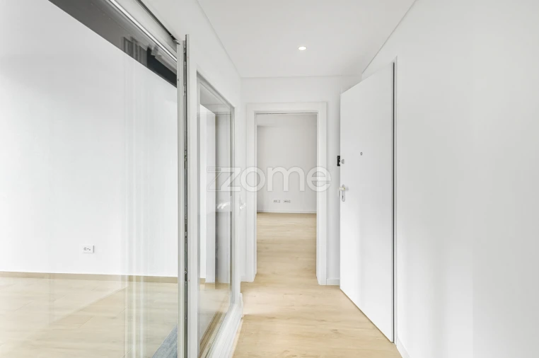 Apartamento T3 para Venda em Carcavelos e Parede Foto 9
