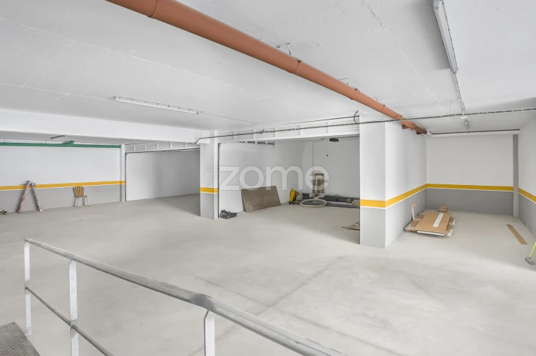 Apartamento T3 para Venda em Carcavelos e Parede Foto 35