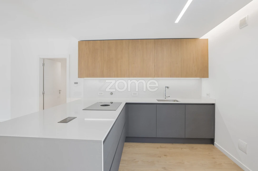Apartamento T3 para Venda em Carcavelos e Parede Foto 10