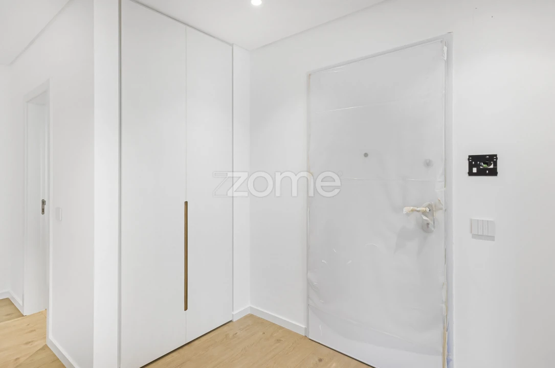 Apartamento T3 para Venda em Carcavelos e Parede Foto 29
