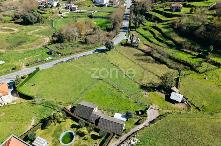 Terreno para Venda em Aguiã Foto 3