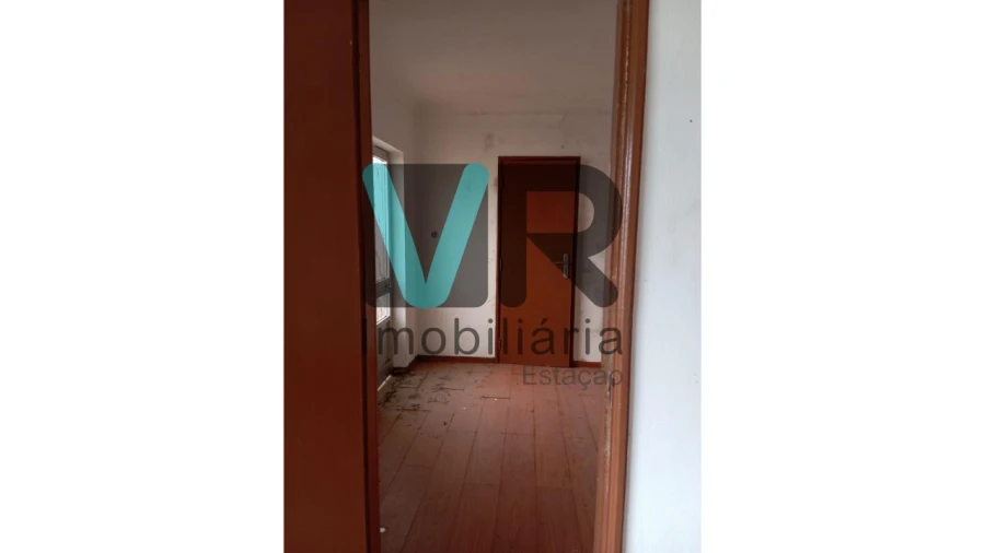 Moradia T1 para Venda em Pousada de Saramagos Foto 11